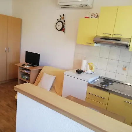 Apartment By The Sea Cove Saplunara, Mljet - 4896 Maranovići